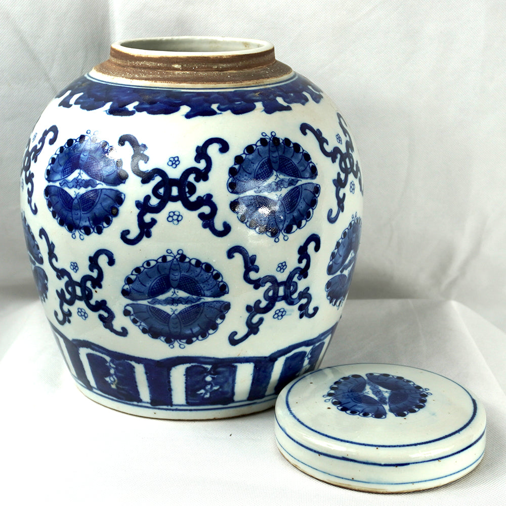 chinesische Deckel Vasen Porzellan bemalt mit Schmetterling Muster Ingwer Vase