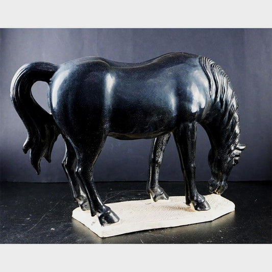 Tang Pferd Statue aus Terrakotta schwarz 33 cm lang handgefertigt