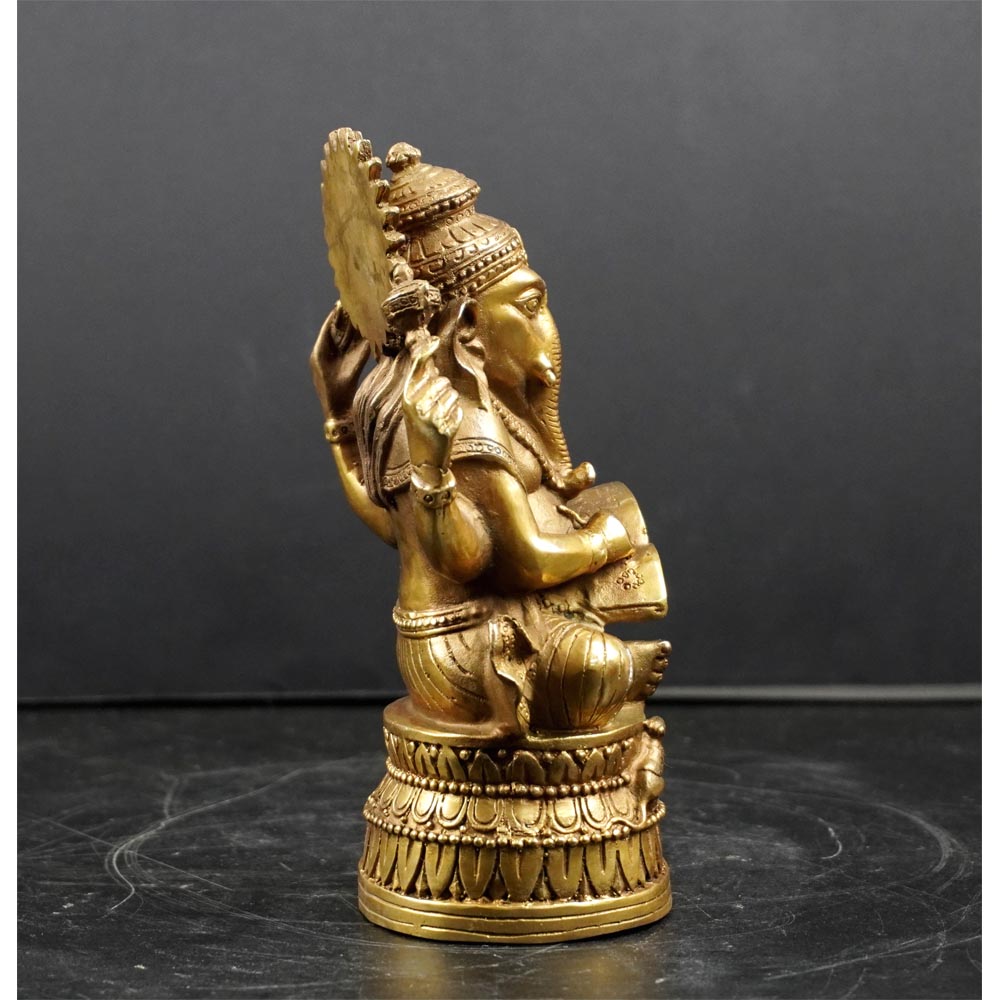 Ganesha Gottheit Hindu Glück Wohlstand Weisheit Meditation handgefertigt